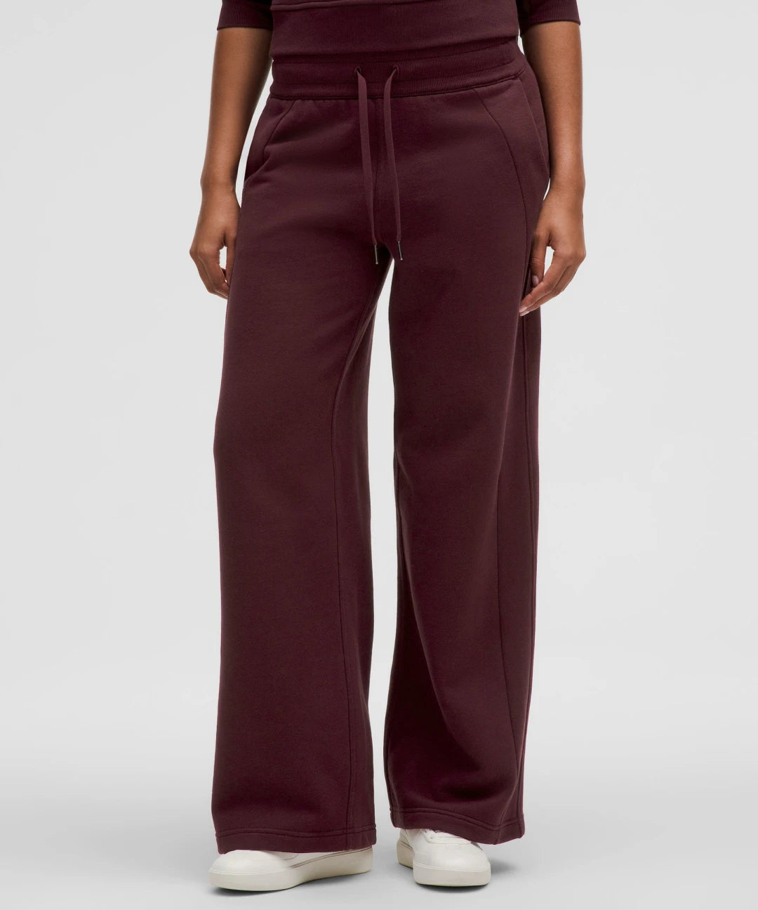 Scuba Oversize Burgundy Bay Gold Half - Zip Hoodie Set